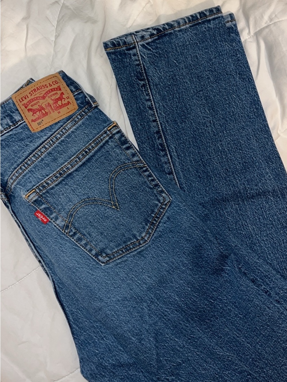 Womens Levis 501 27x33